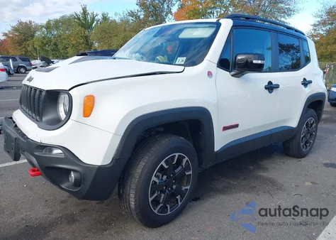 2023 Jeep Renegade Trailhawk 4X4 z USA, uszkodzony, nr VIN ZACNJDC15PPP55001